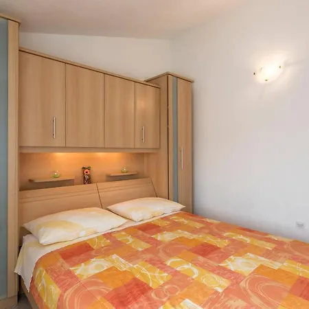 Apartmani Prkacin Trogir