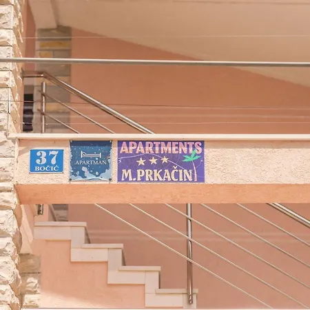 Apartment Apartmani Prkacin