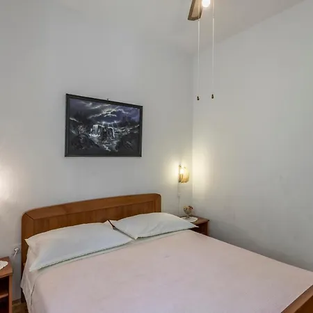 Apartment Apartmani Prkacin *