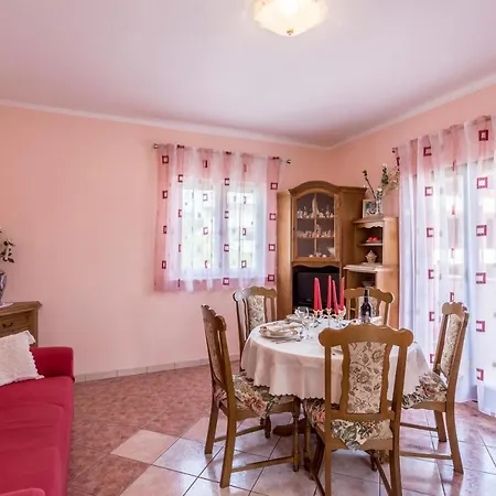Apartment Apartmani Prkacin