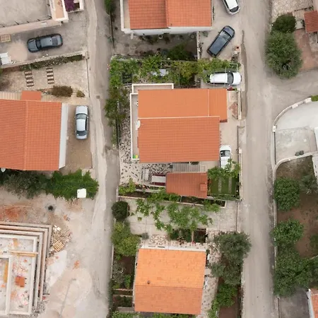 Apartmani Prkacin Apartment *