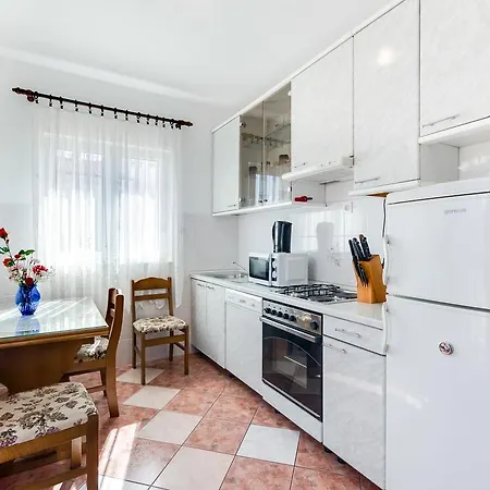 Apartmani Prkacin Apartman *