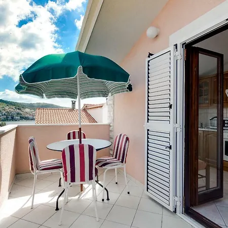 Apartmani Prkacin Trogir